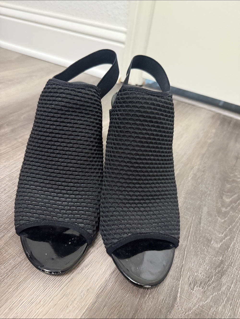 Anne Klein Black Textured Peep-Toe Slingback Mules 8.5